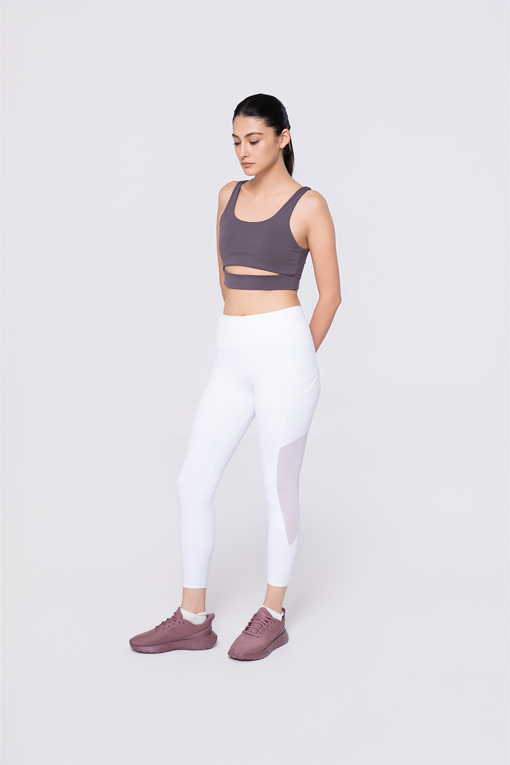 Kickin Bra Top & Luminous Leggings