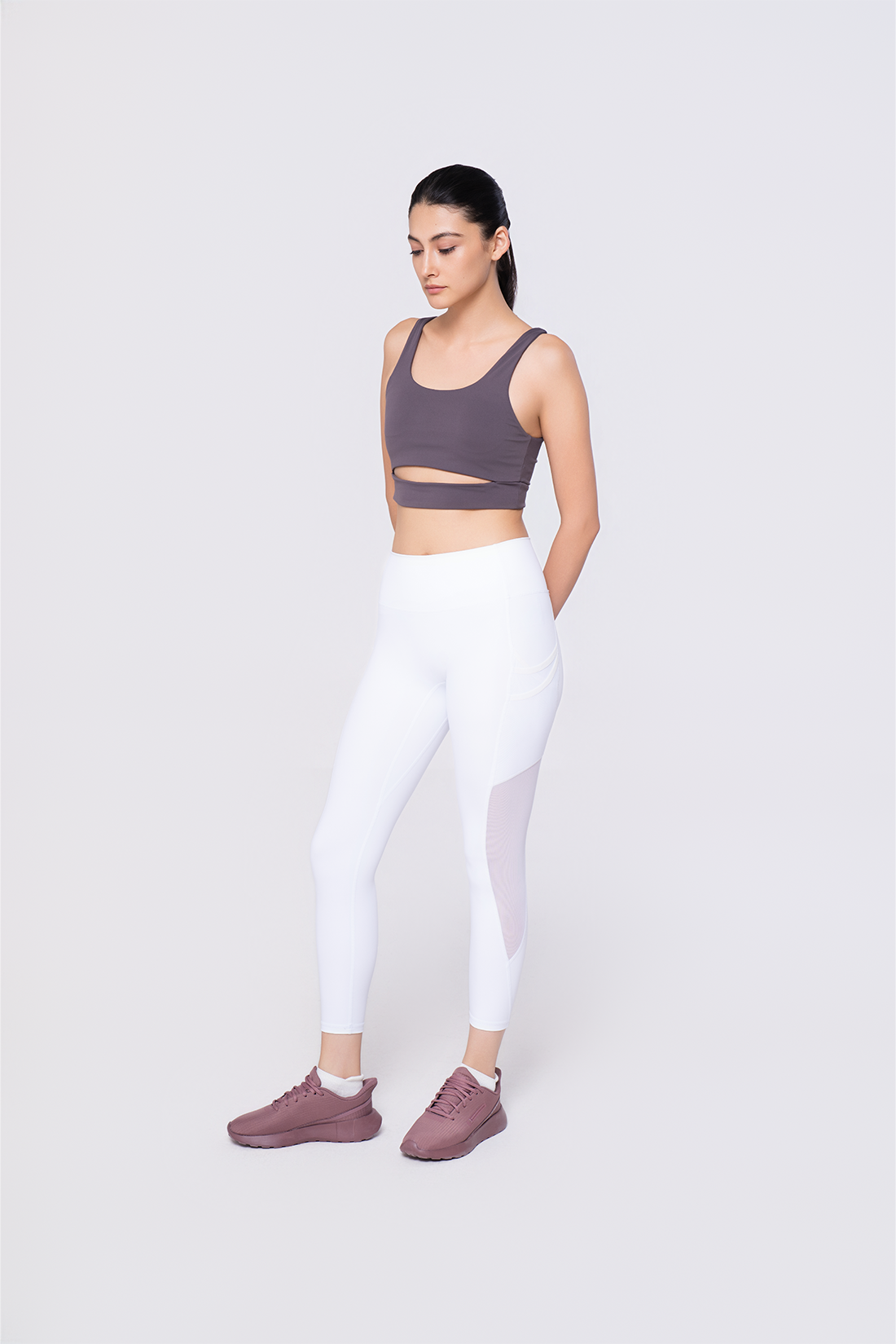 Kickin Bra Top & Luminous Leggings