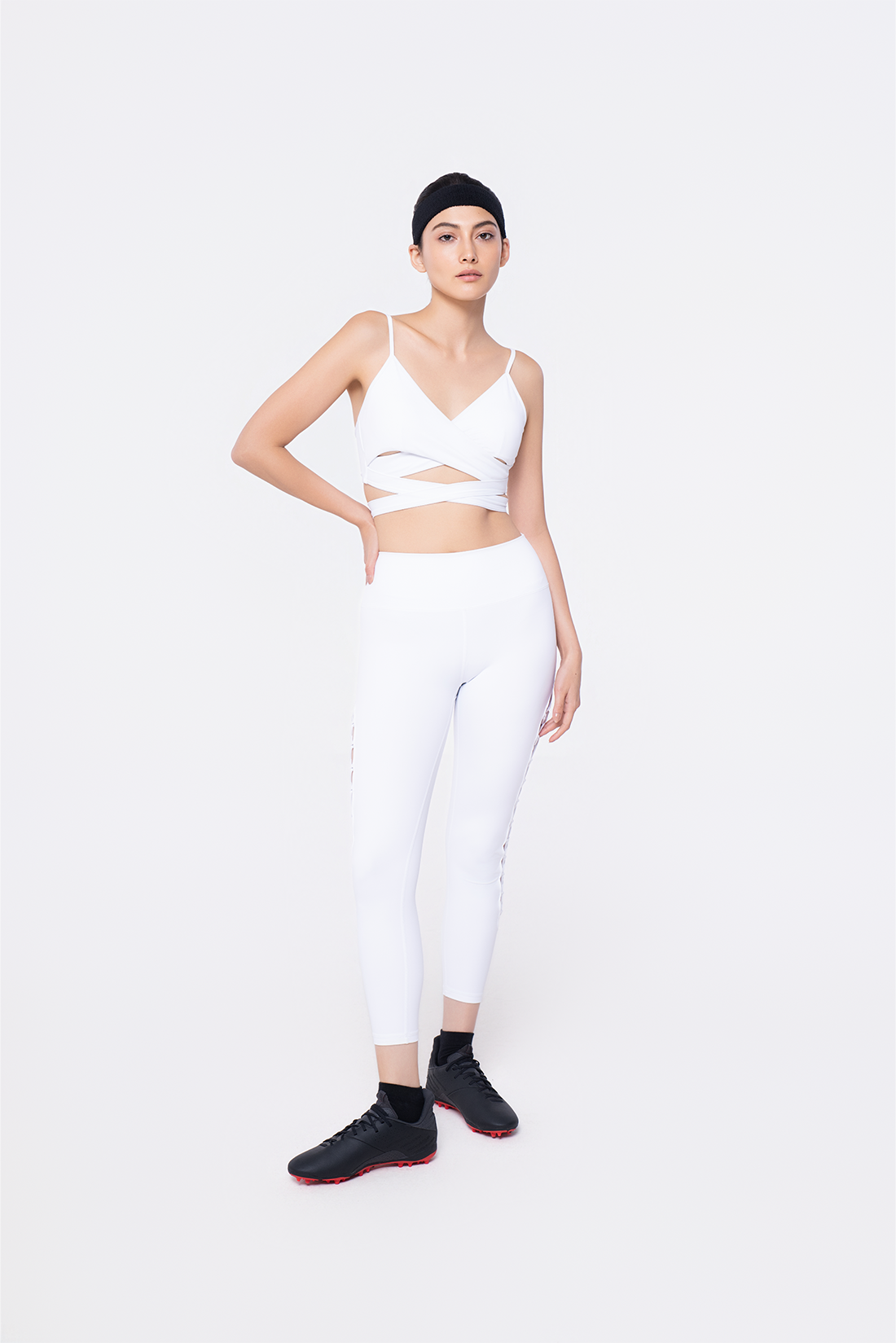 Reverence Bra Top & Interlace Leggings