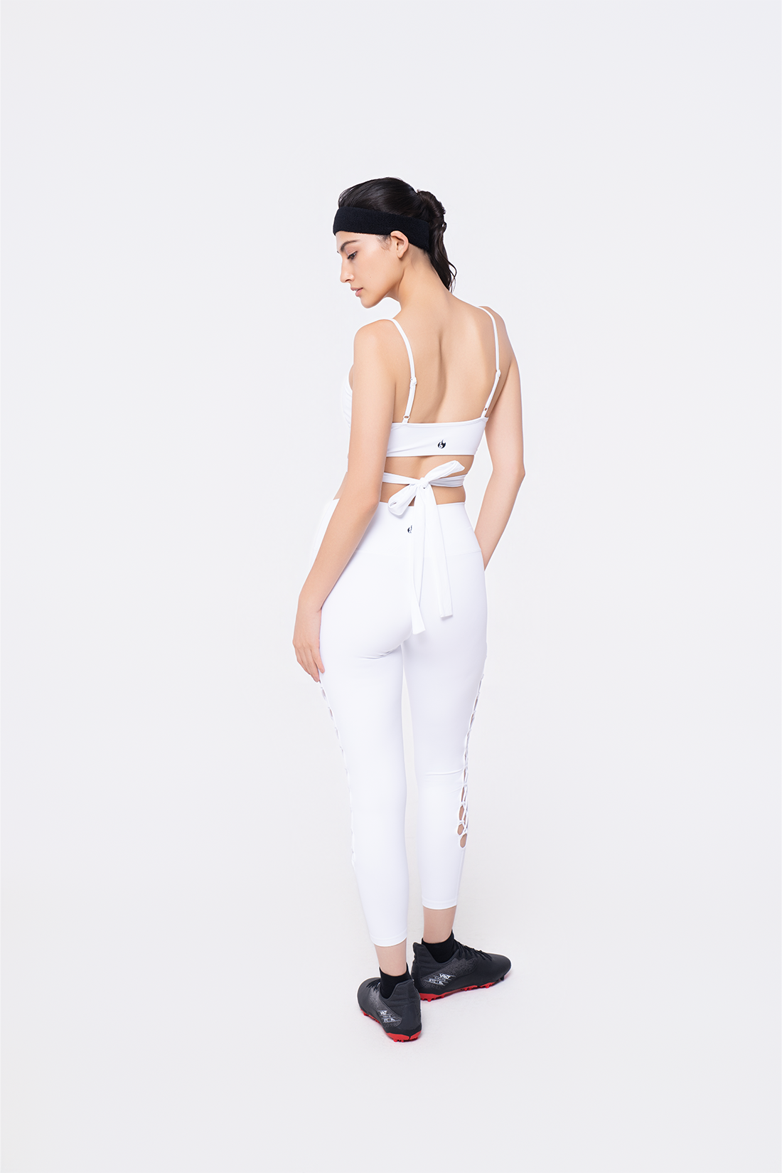 Reverence Bra Top & Interlace Leggings