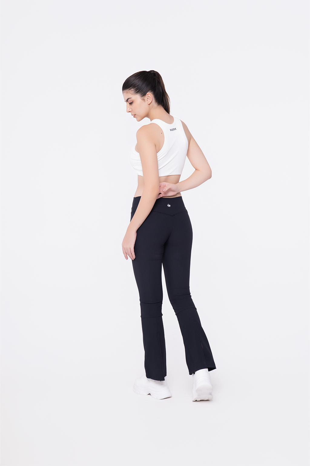 Time Out Tank Bra & Wavr TrackPant