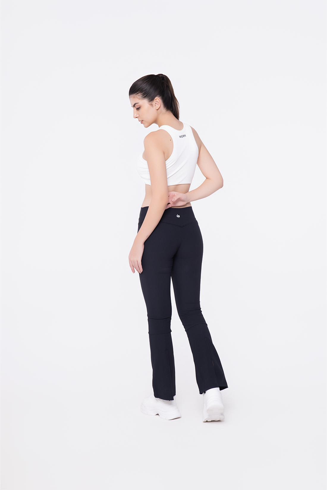 Time Out Tank Bra & Wavr TrackPant