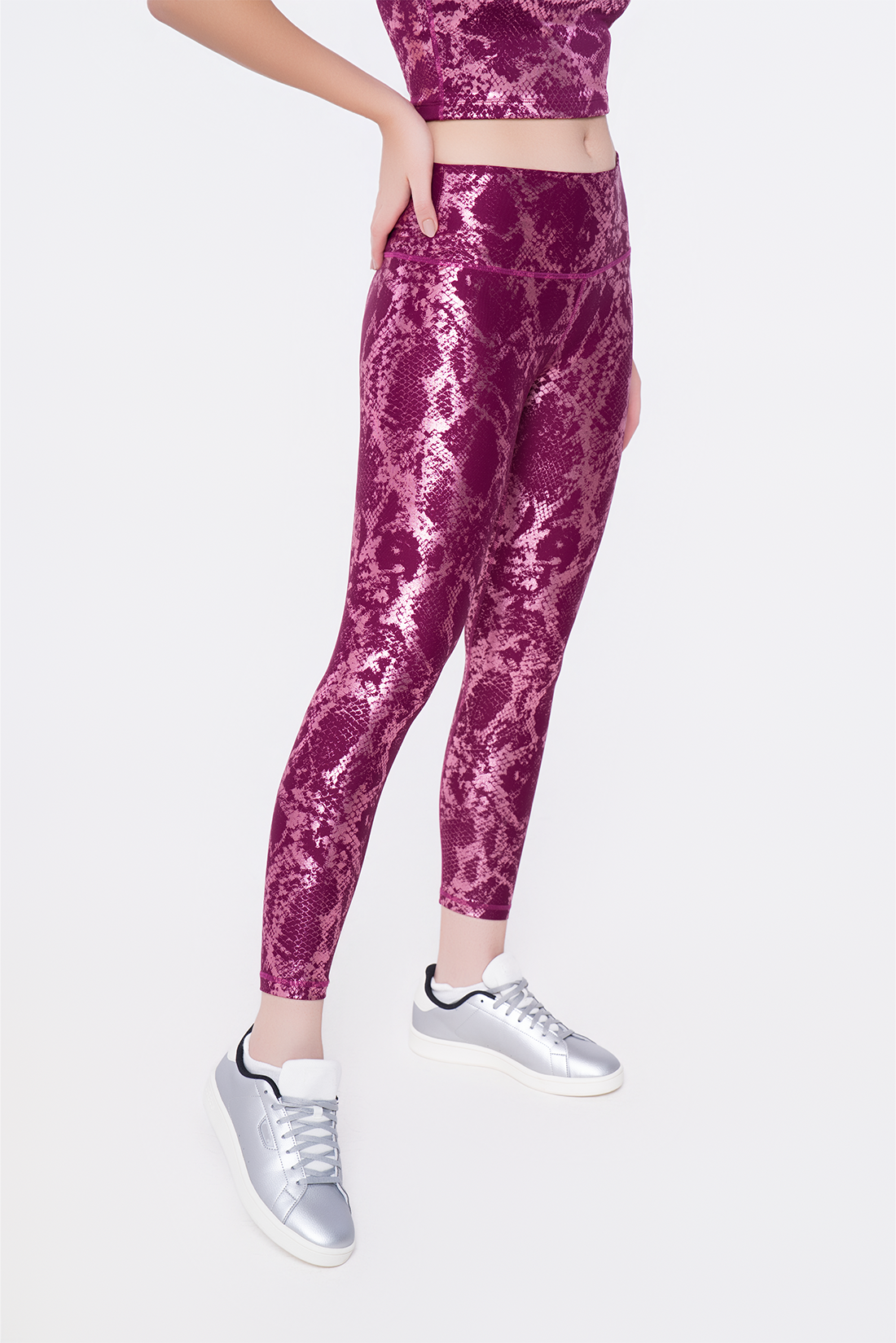 Rose Metallic Leggings